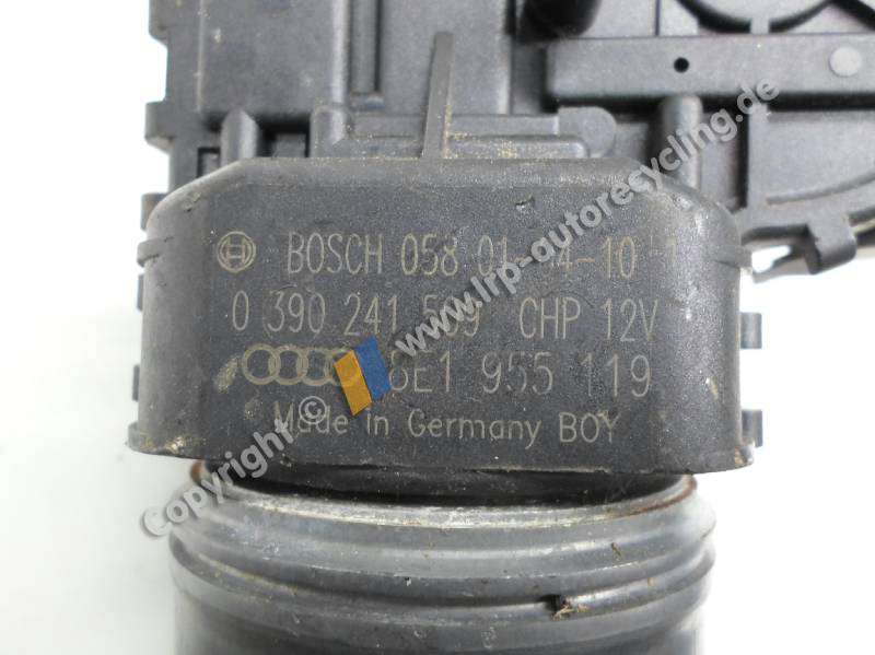 Audi A4 B6 8E Wischermotor vorn 8E1955119 0390241509 BOSCH BJ2001